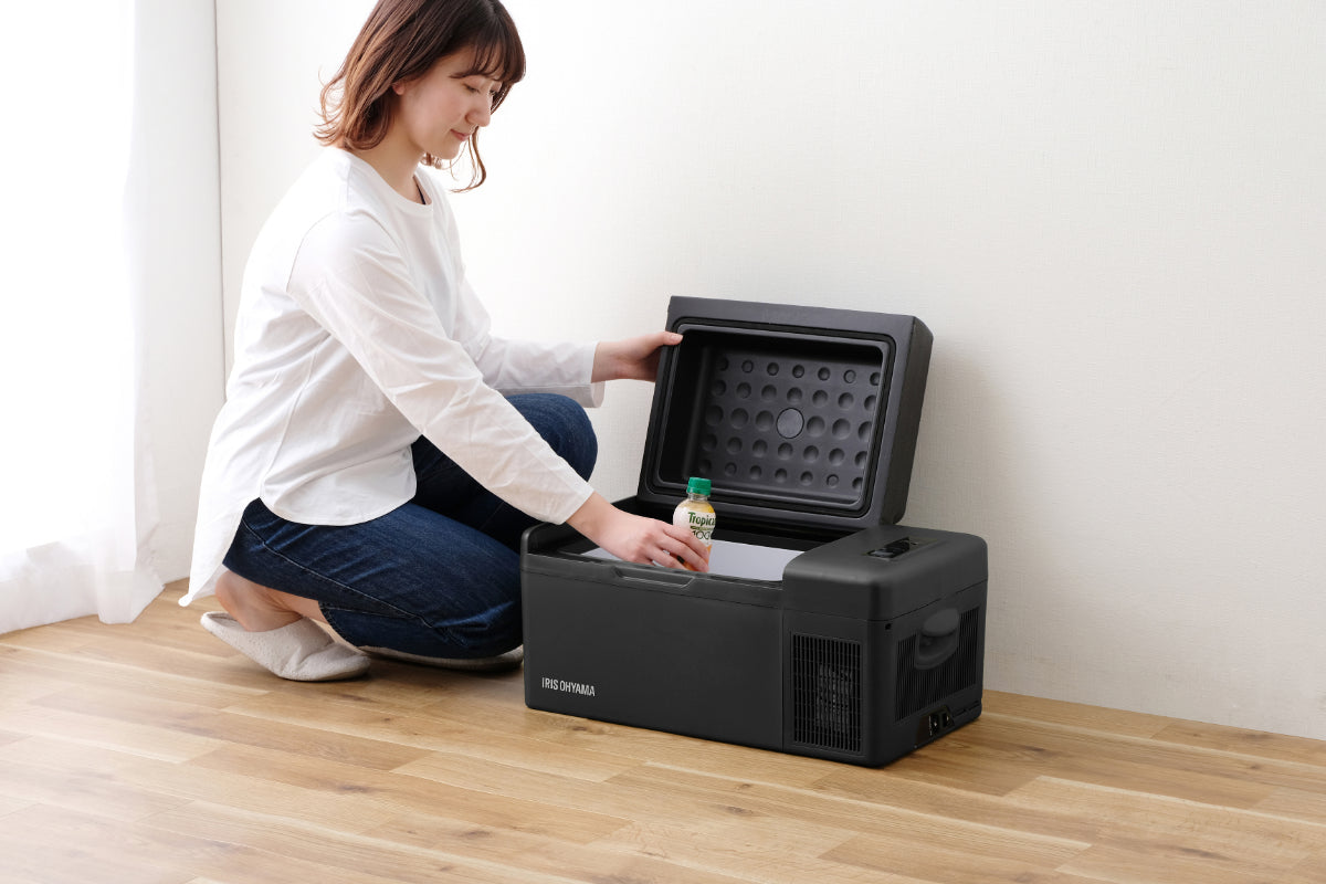 車載冷蔵庫 ポータブル 20L ポータブル冷蔵冷凍庫 IPD-2A-B  (ブラック)